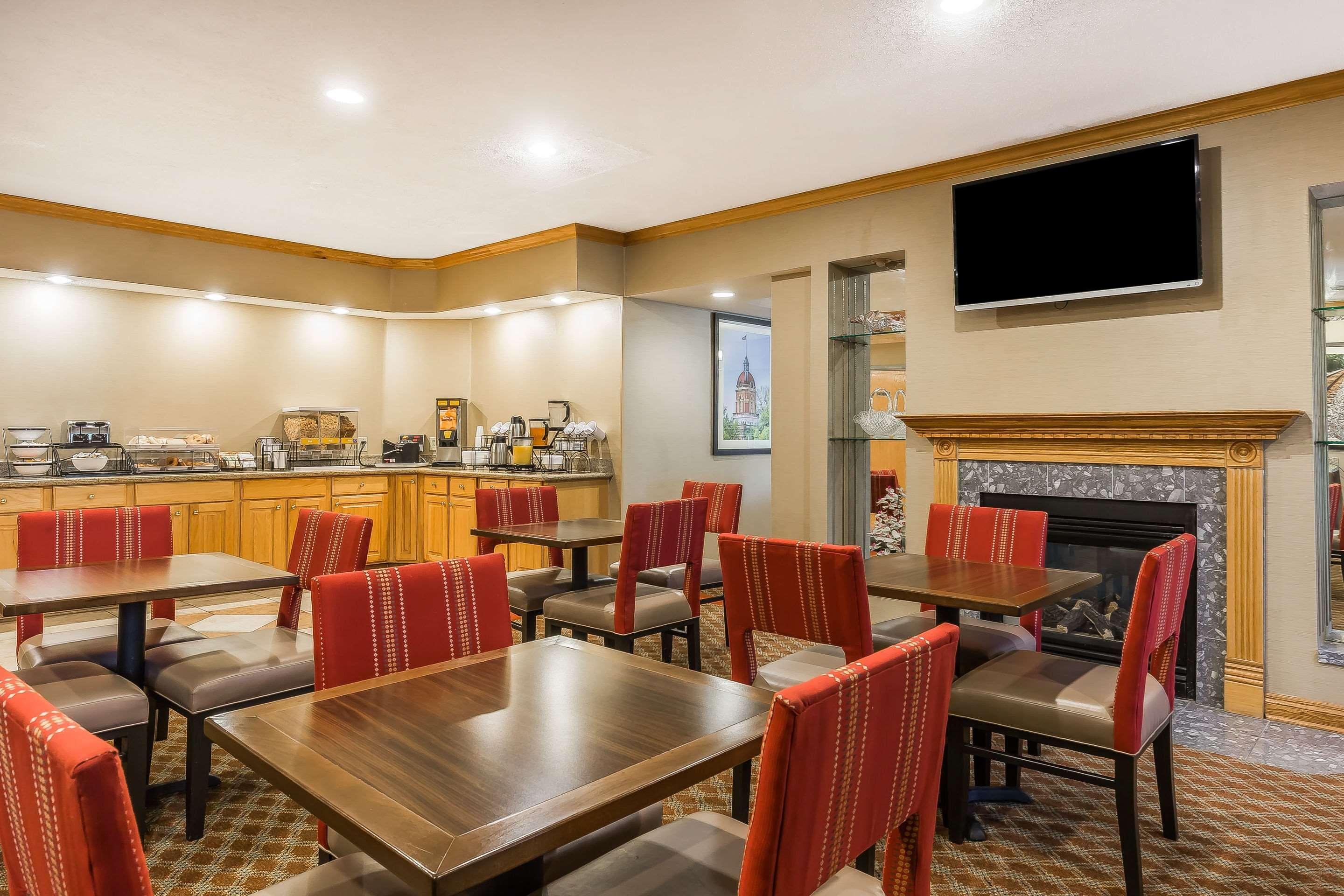 Comfort Inn & Suites Mishawaka-South Bend Ngoại thất bức ảnh