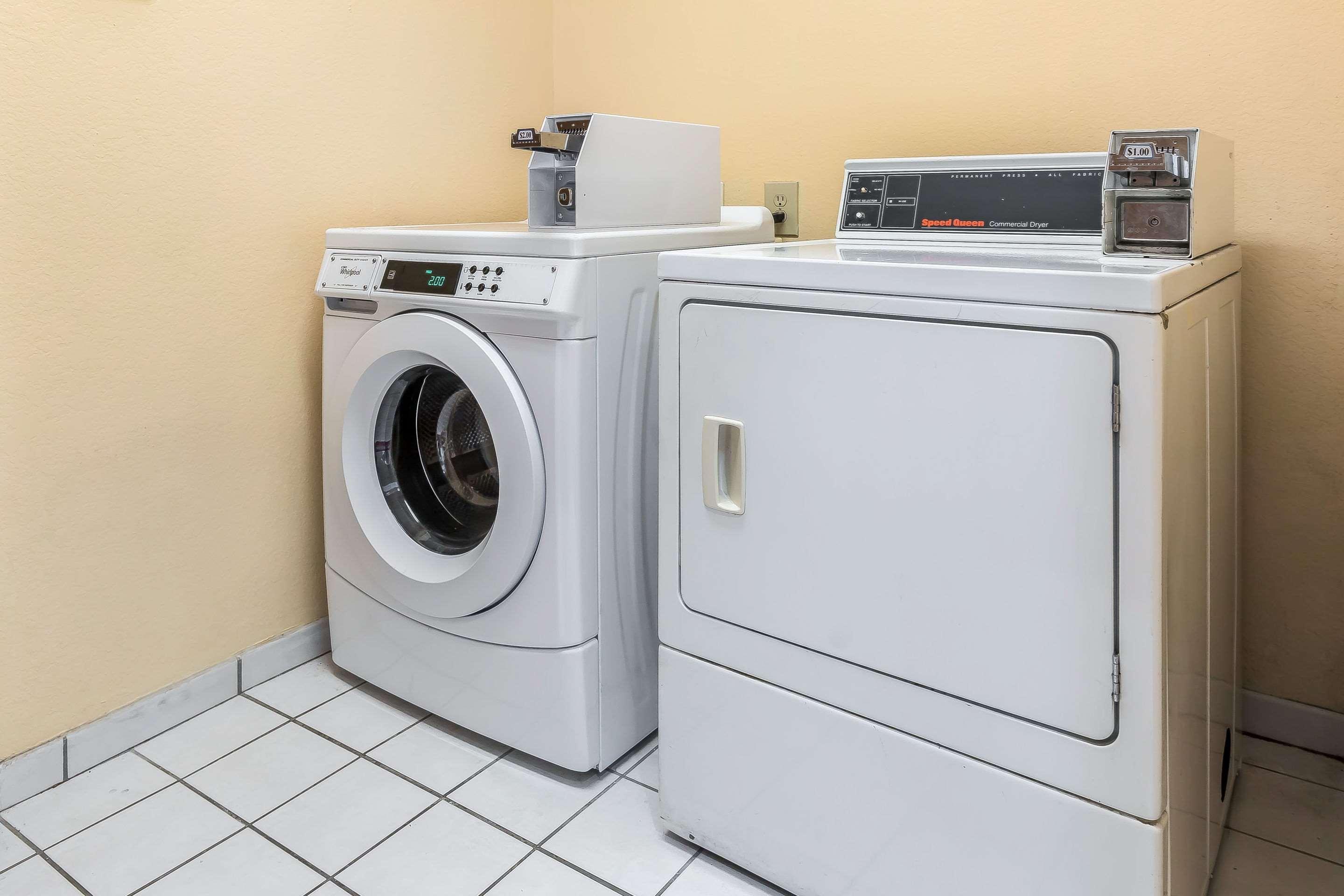Comfort Inn & Suites Mishawaka-South Bend Ngoại thất bức ảnh