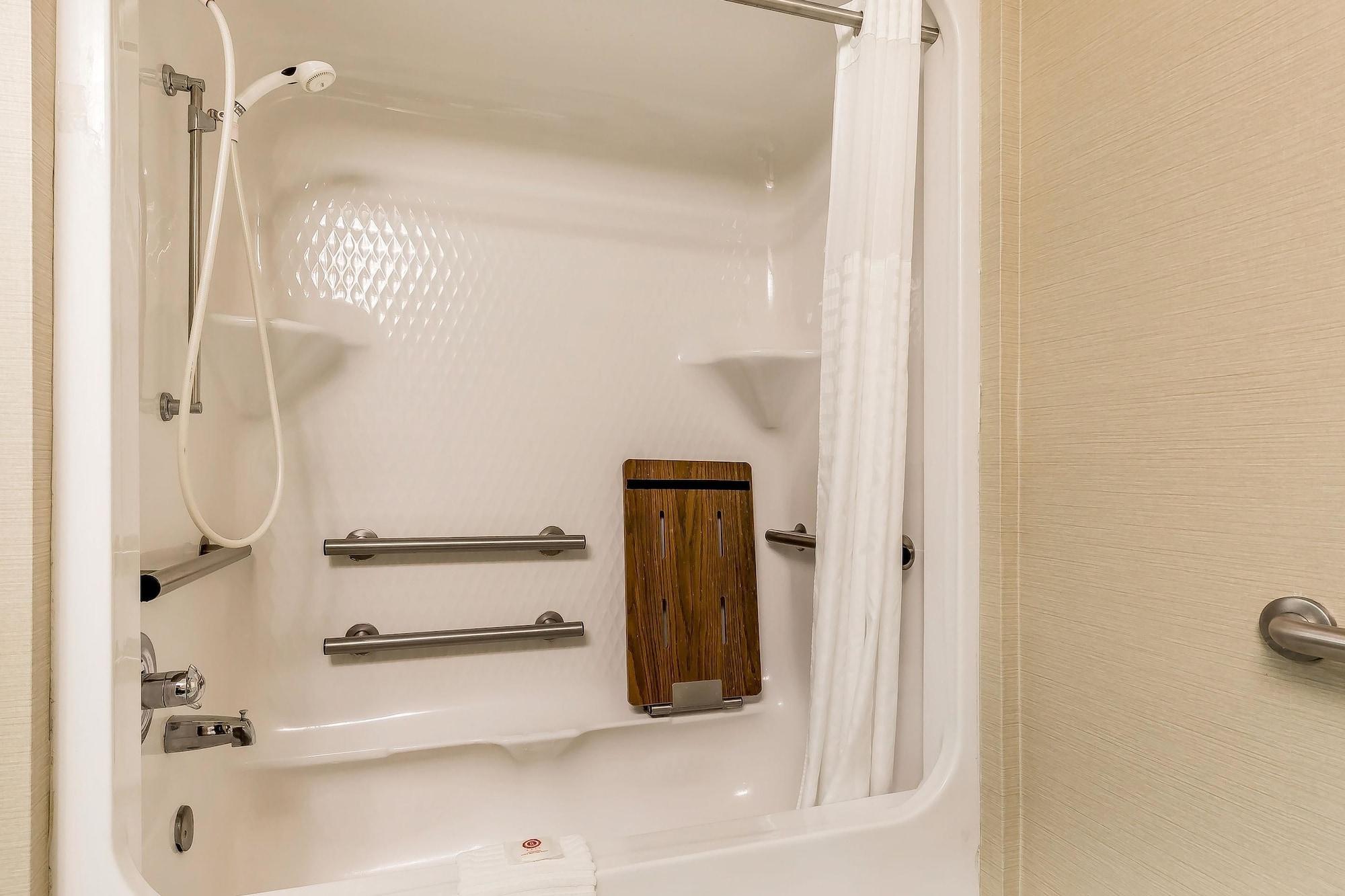 Comfort Inn & Suites Mishawaka-South Bend Ngoại thất bức ảnh